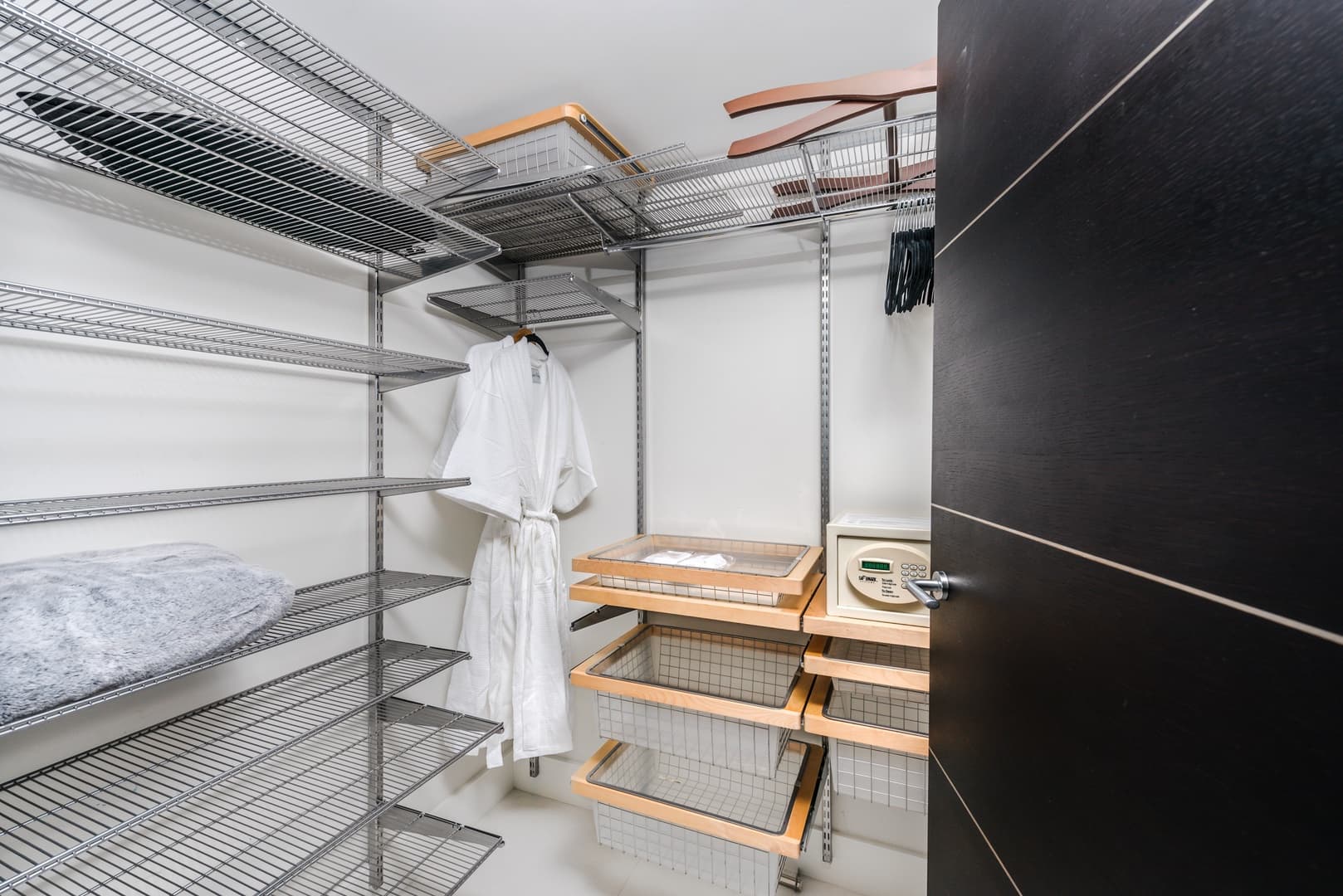 The Setai Residence #190102 - Image 26