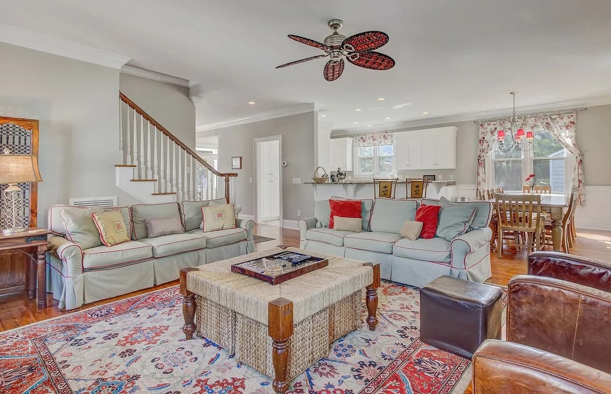 Perfect Postcard - Image 4