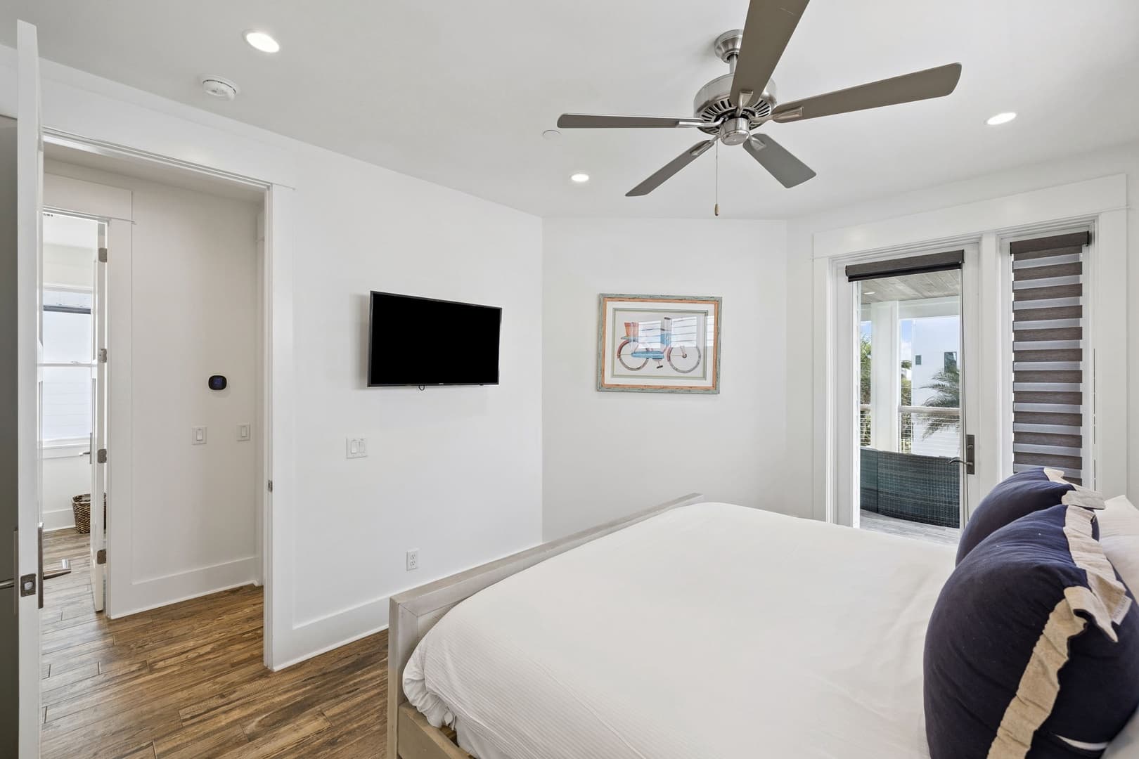 Emerald Breeze - Image 32