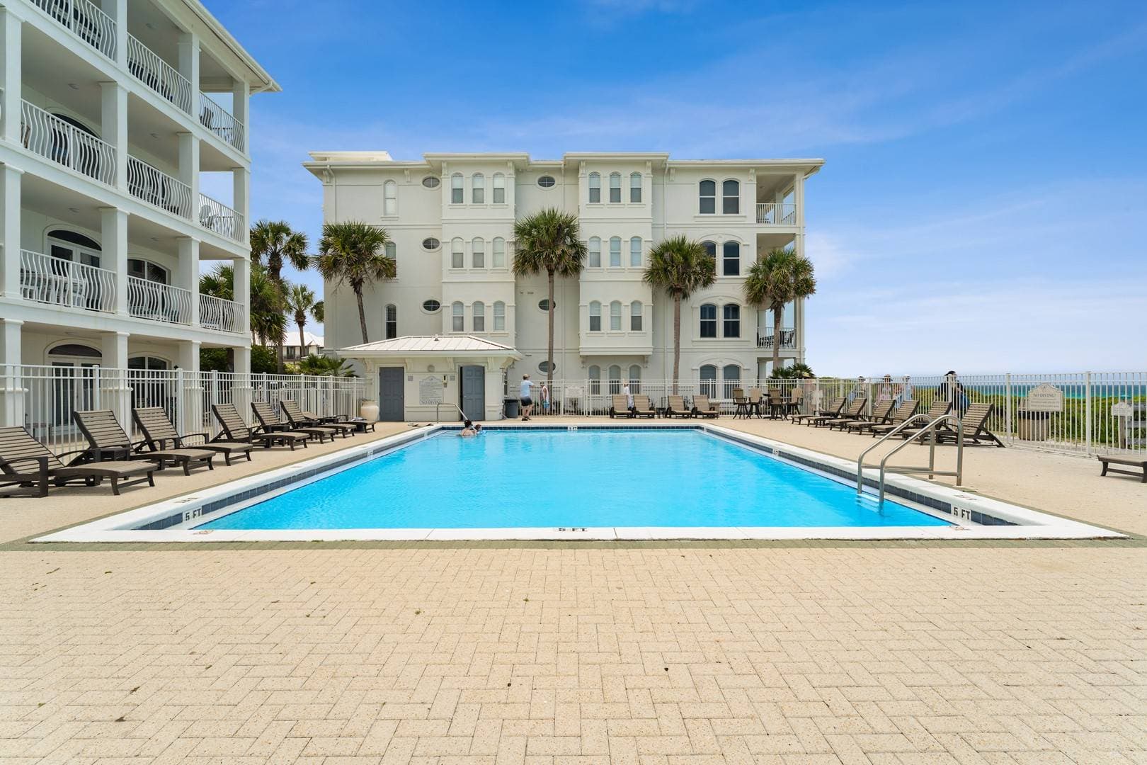 Sunset Beach Villa - Image 32