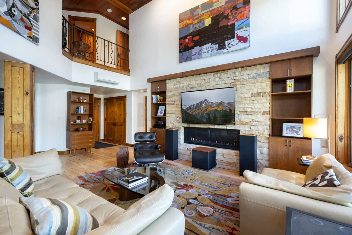 Pines Lodge - Image 4
