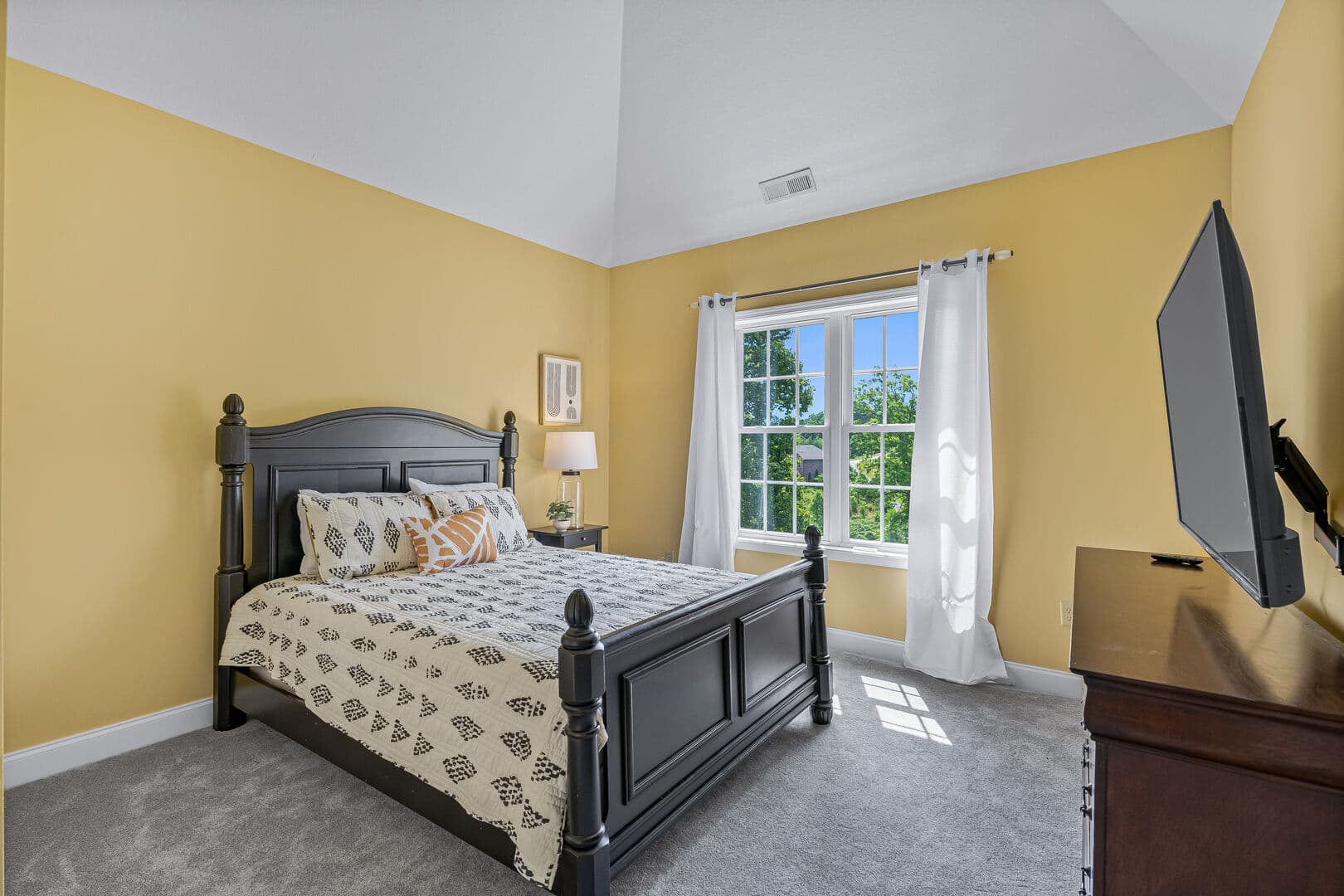 Nader Manor - Image 17