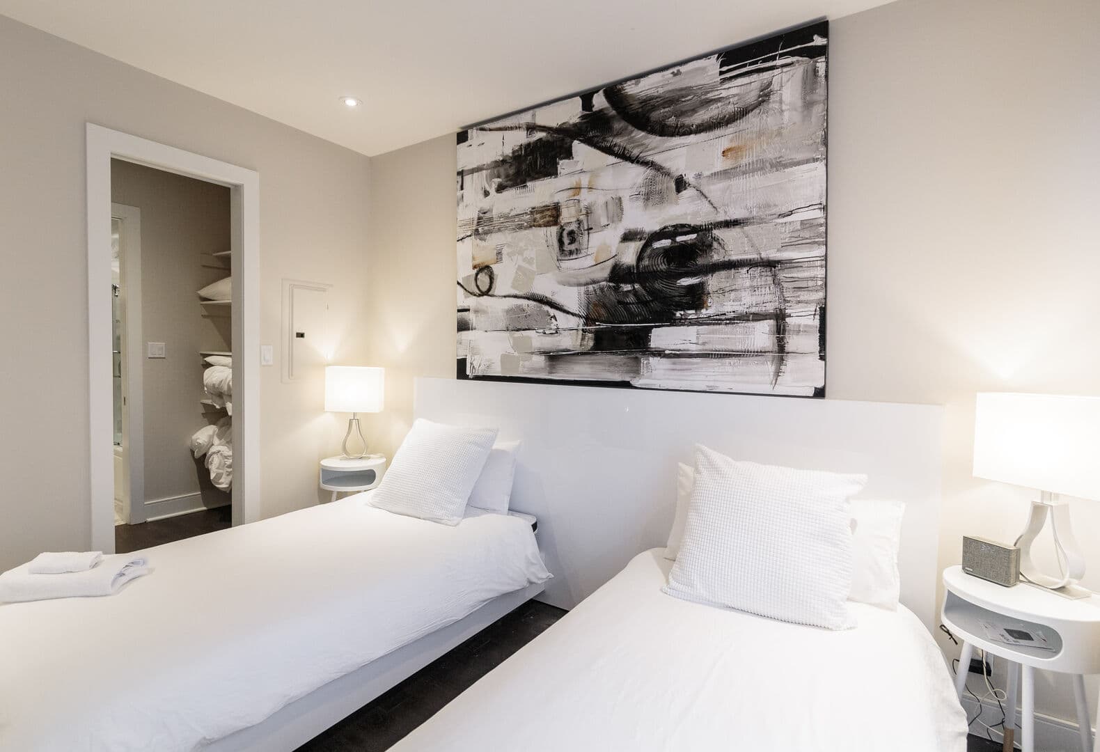 Clock House - Image 32