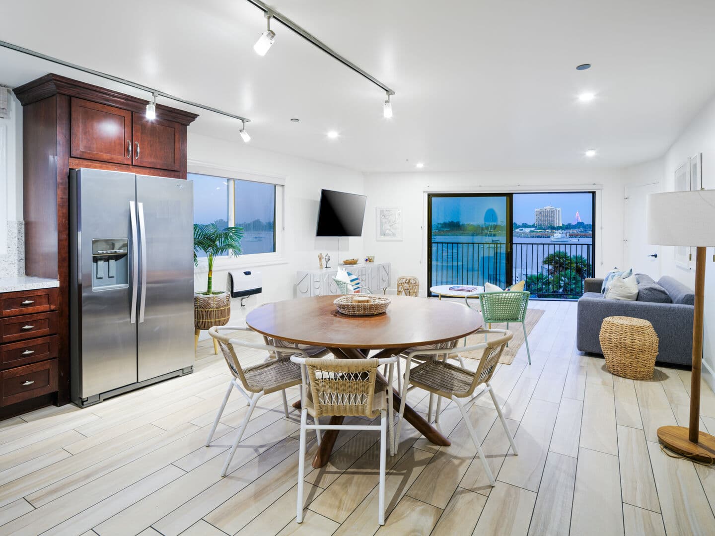 Bayside Walk Place - Image 4