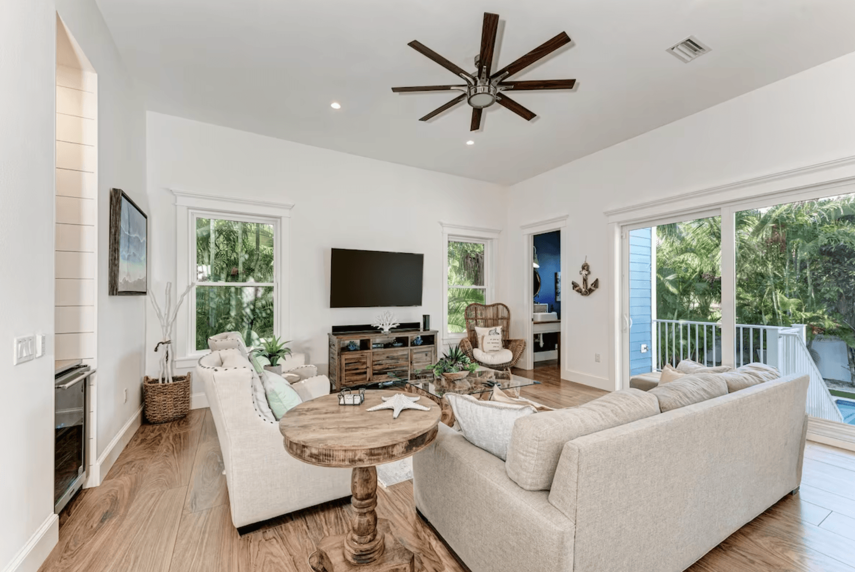 Slice Of Paradise - Image 9