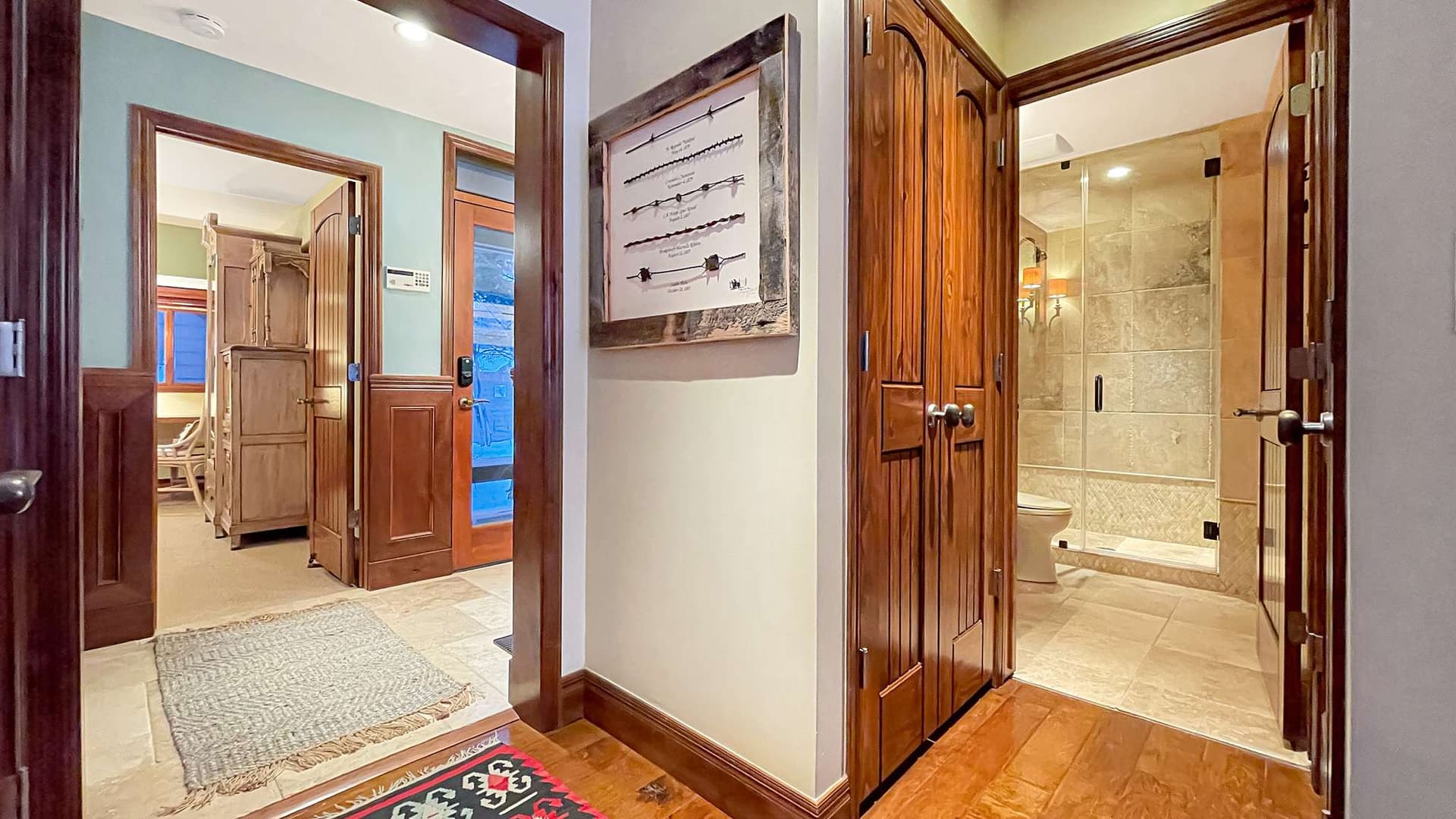 Whispering Waters Chalet - Image 15