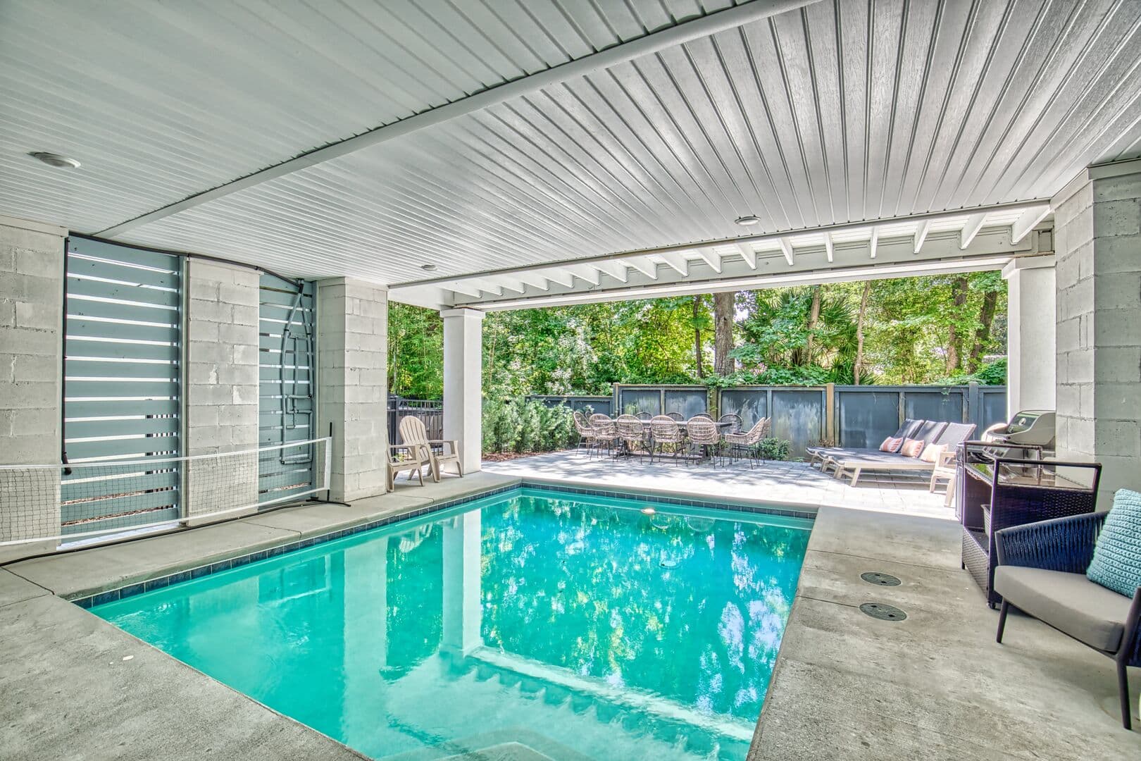 Tip Toe to the Beach - Image 31