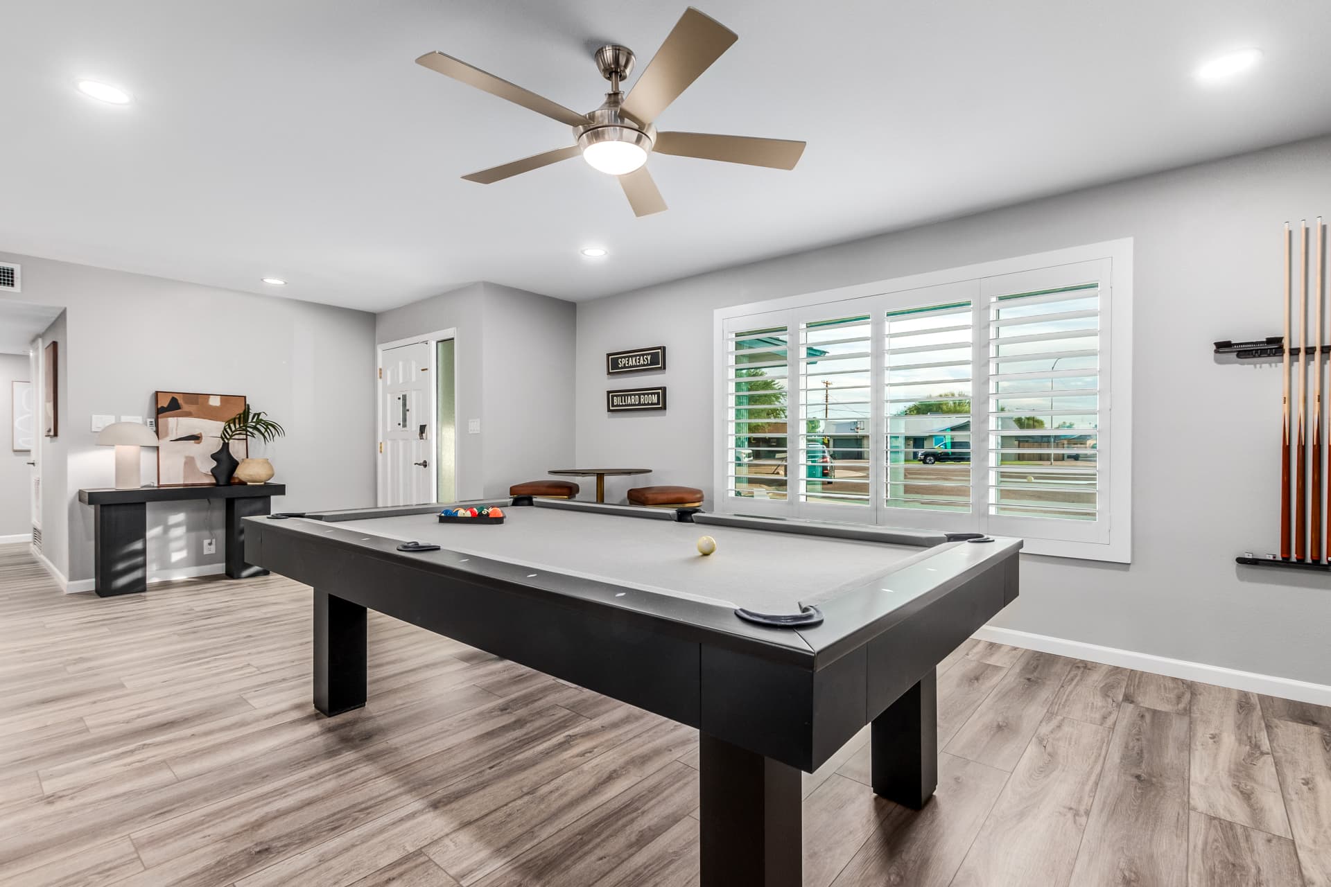 Monterey Retreat - Image 33