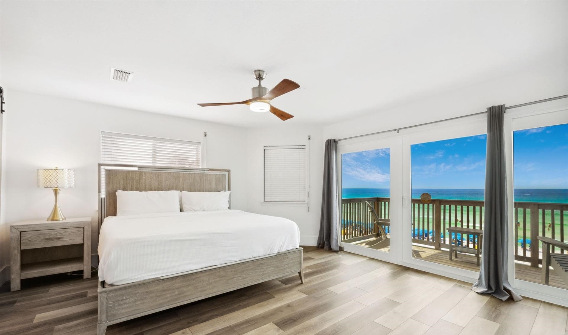 Silver Beach Retreat - Image 17