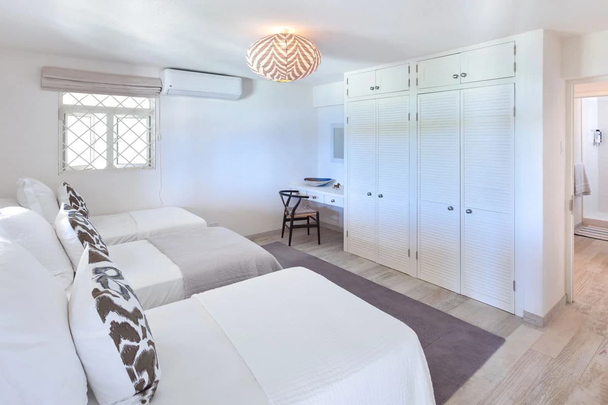 Barclaya Manor - Image 14