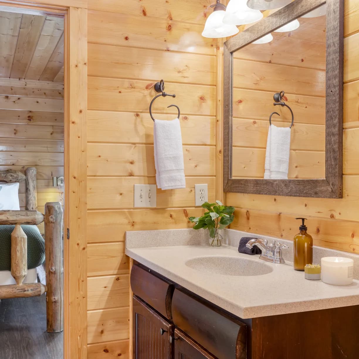 Delmont Manor - Image 30