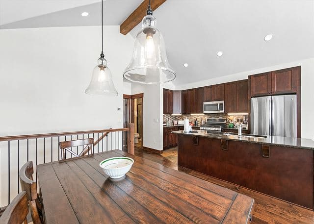 Alder's Townhouse #74 - Image 5
