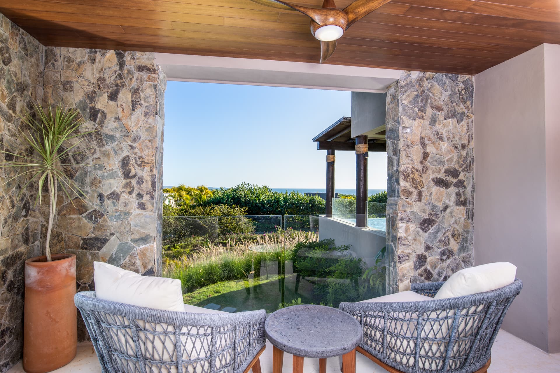 Tau Residences #412 - Image 34