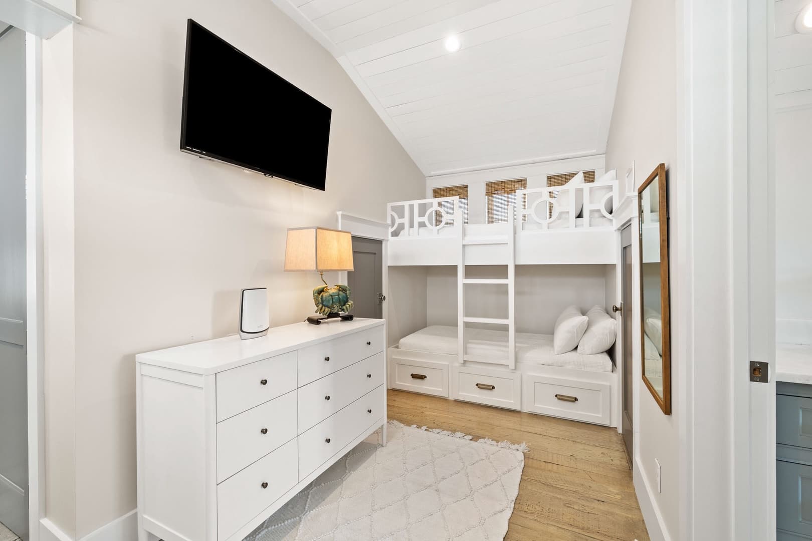 Traveler's Rest - Image 45