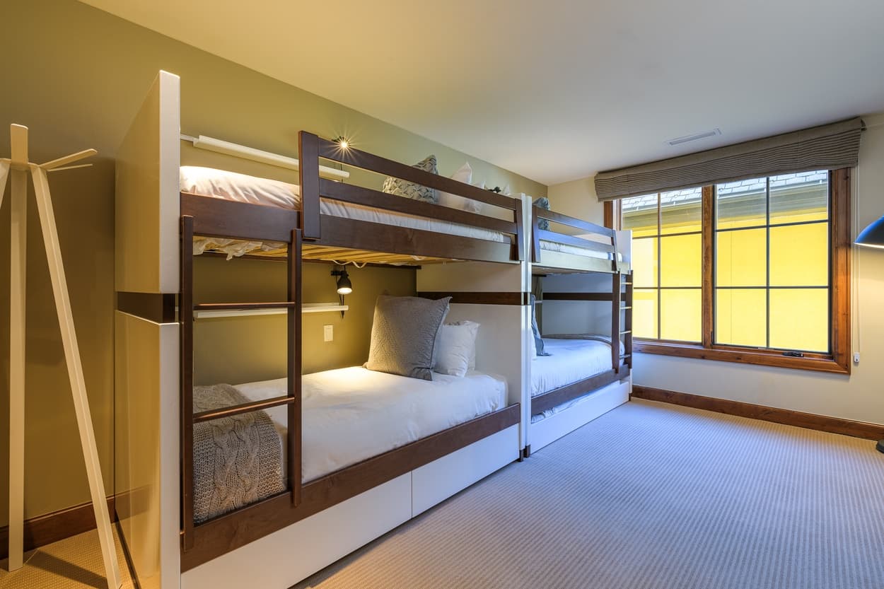 Cascade at The Ritz-Carlton - Image 9