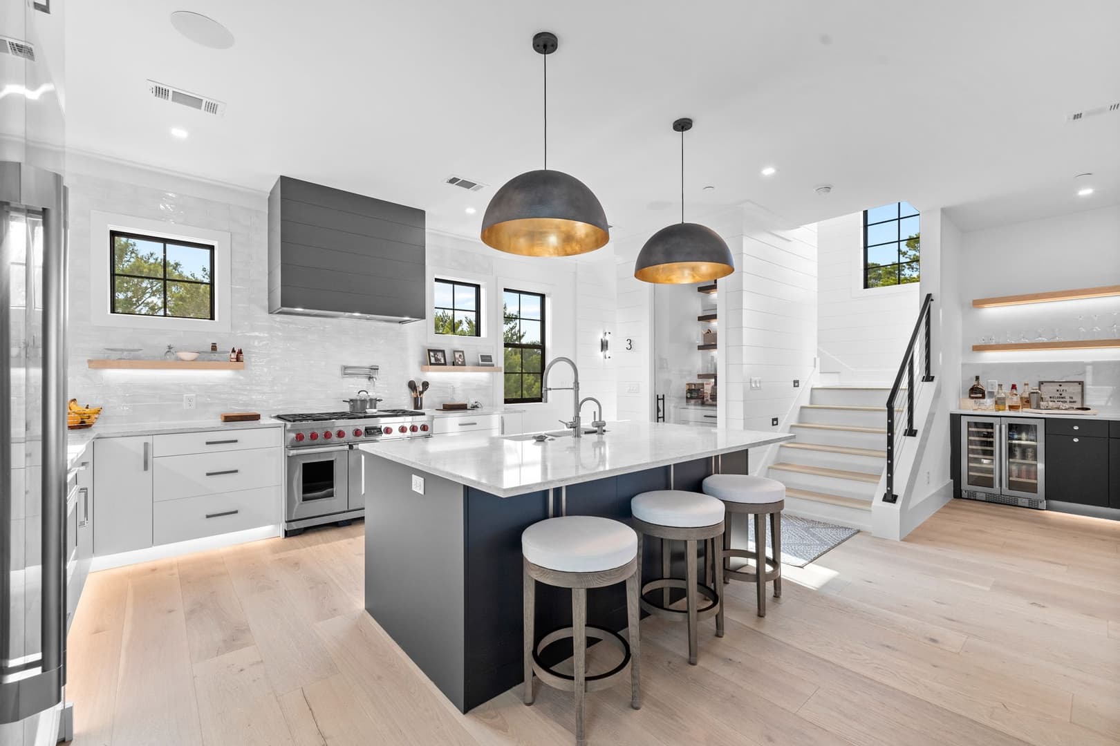 Endless Views - Image 11