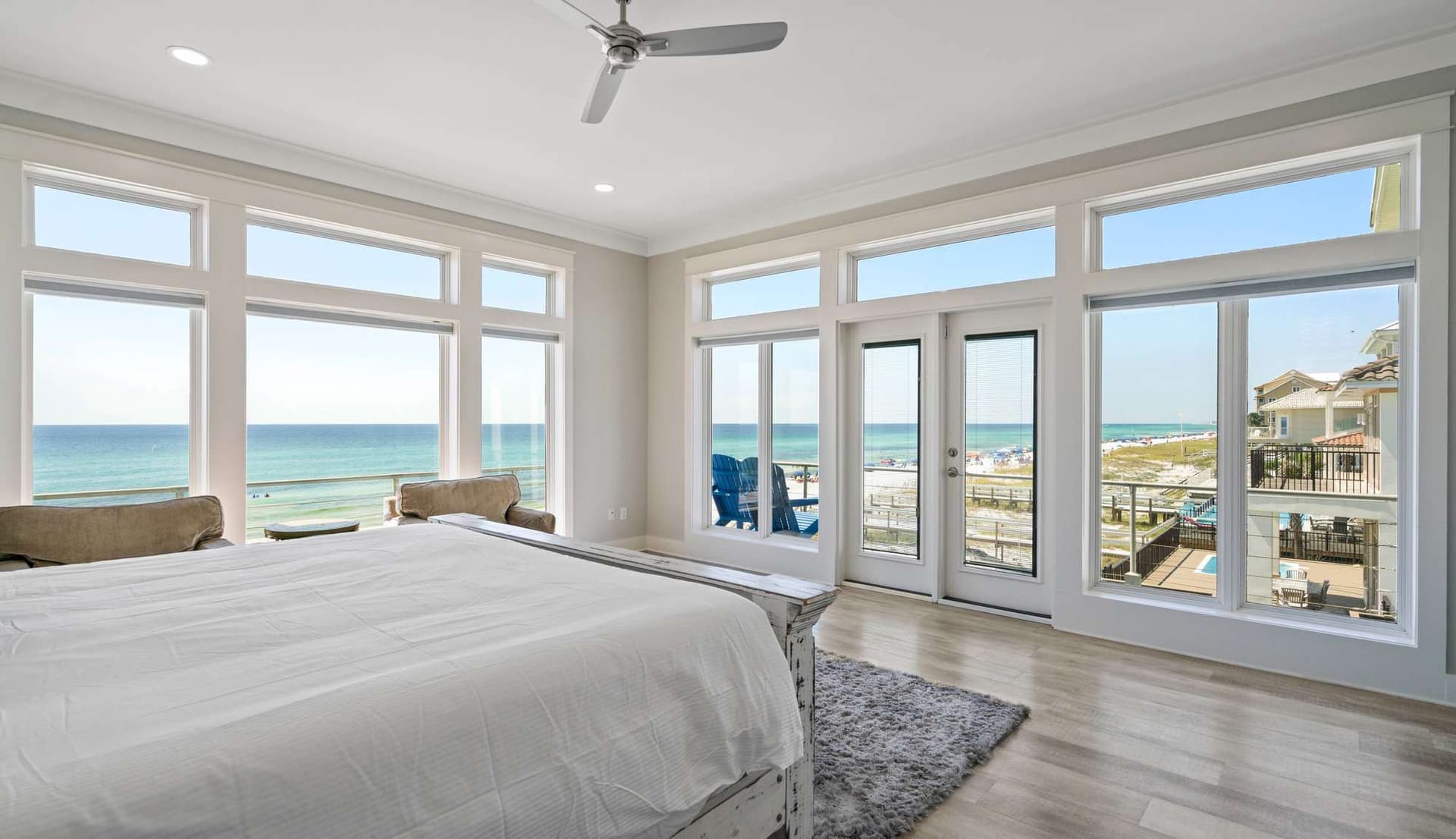 Latitudes Manor - Image 14