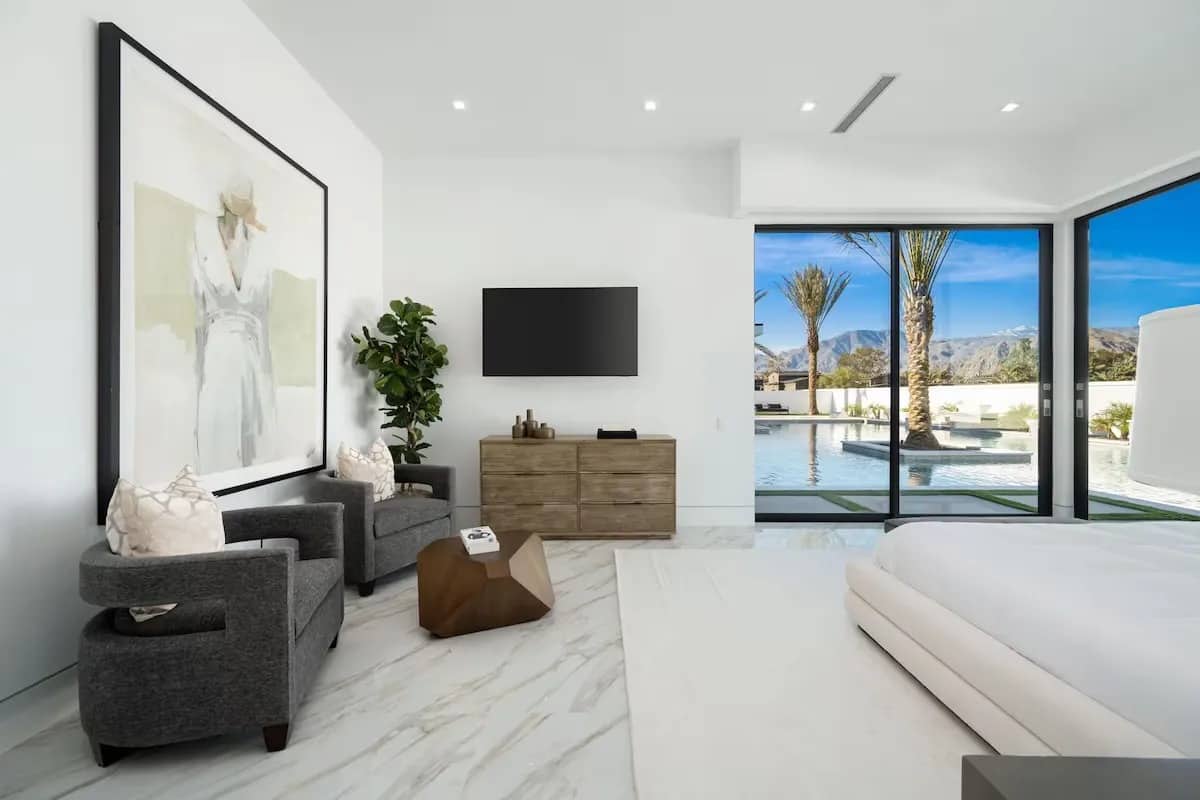 Bravo Villa #13 - Image 14