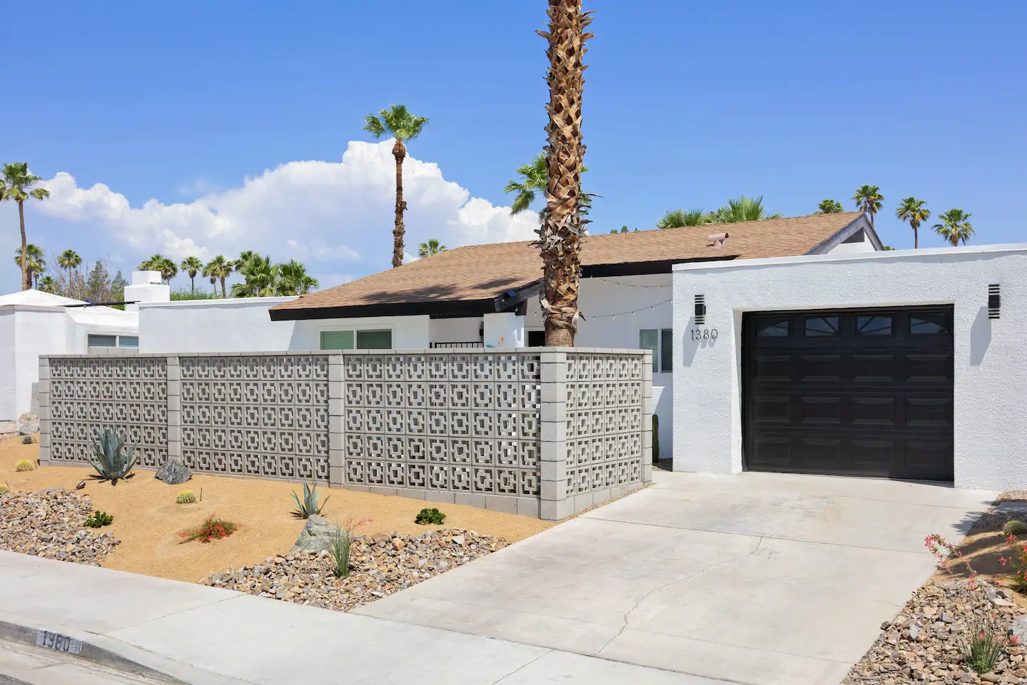 Modern Oasis - Image 33