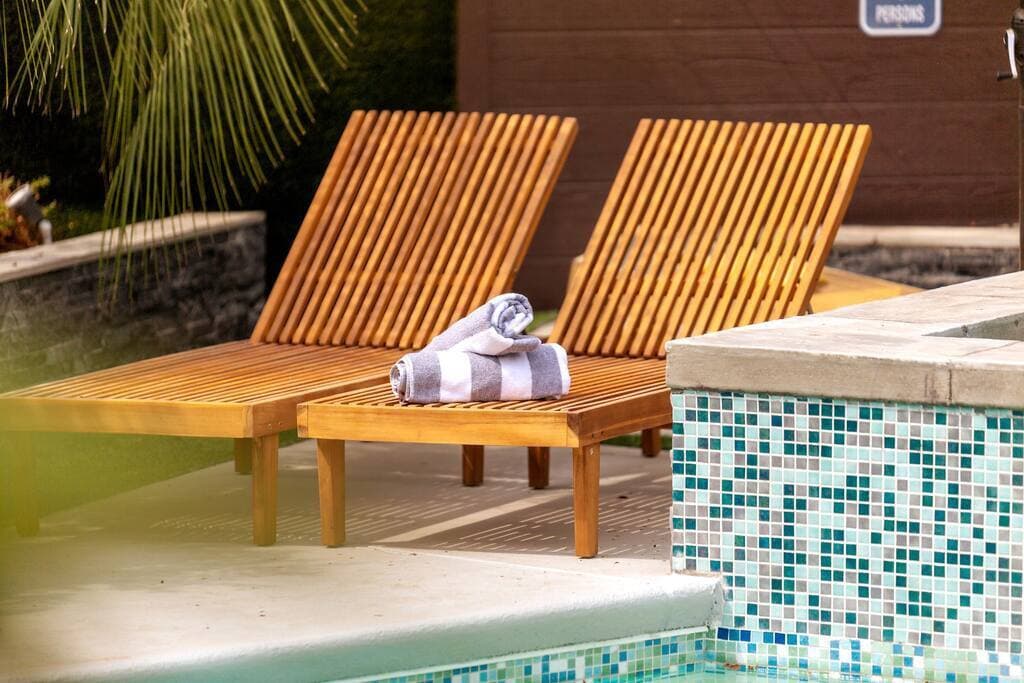 Golden Gem House - Image 16