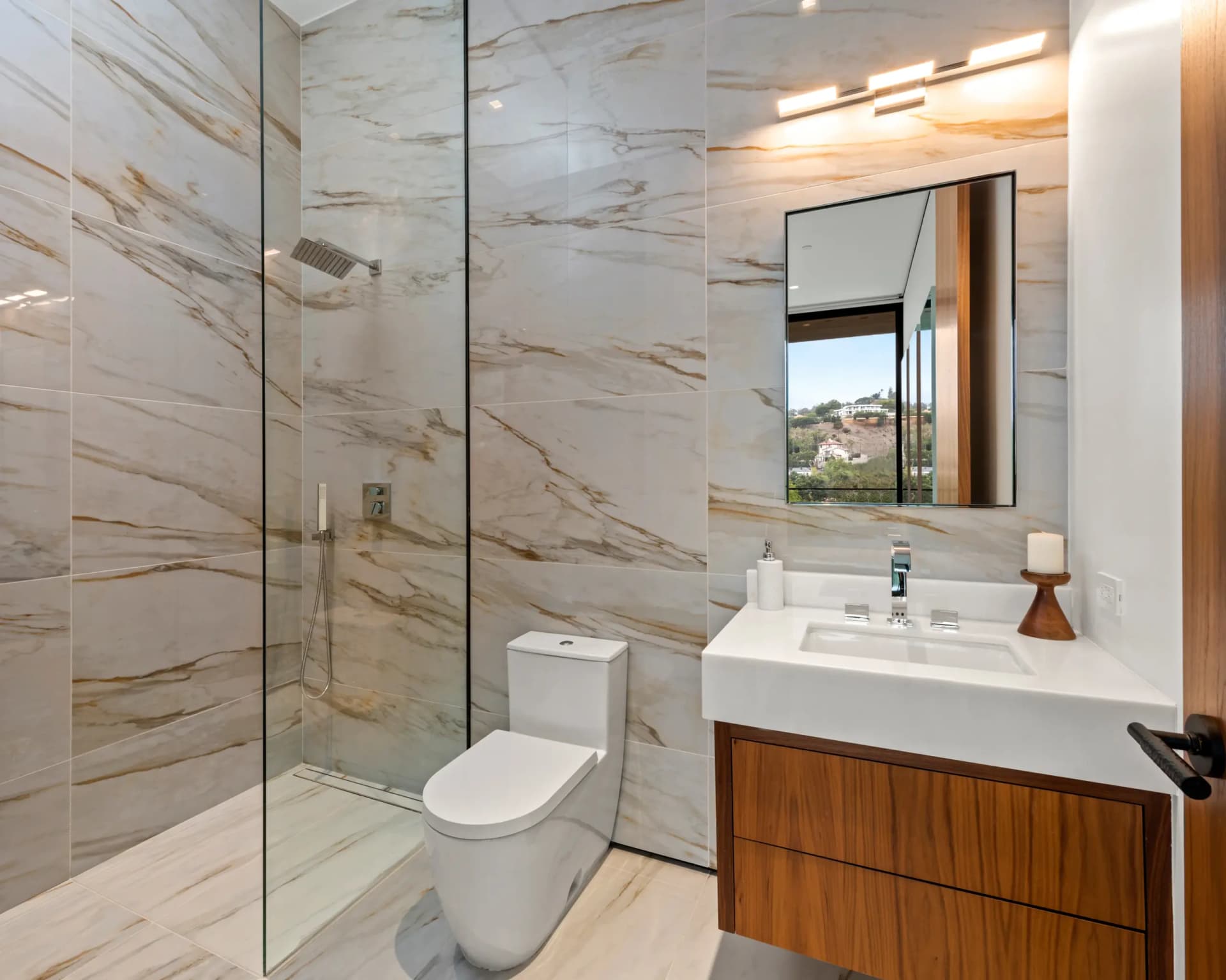 Angelo Modern - Image 24