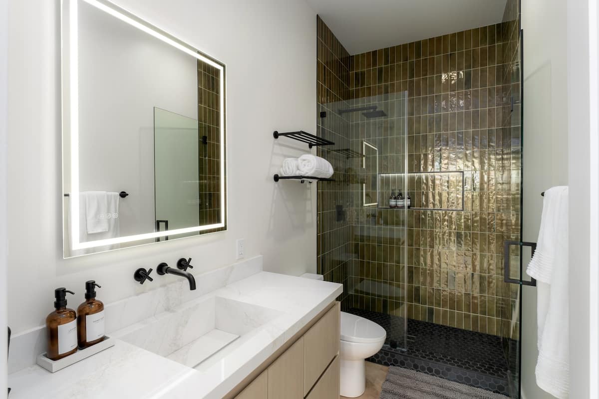 Ocean View Poolside Retreat - Image 33