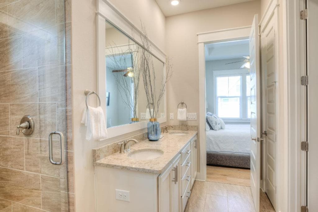 Sandpiper - Image 12