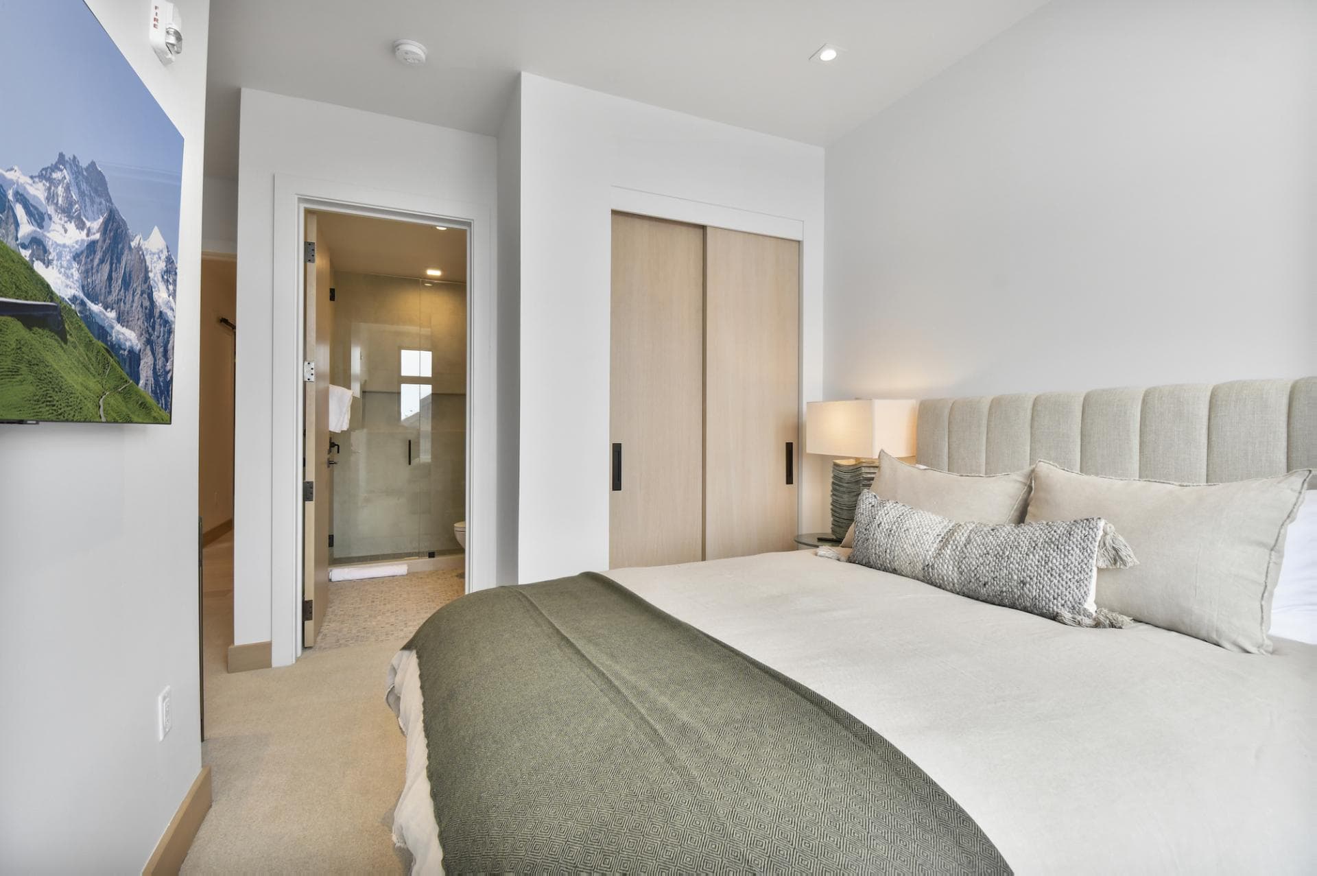 Kings Crown #103 - Image 13