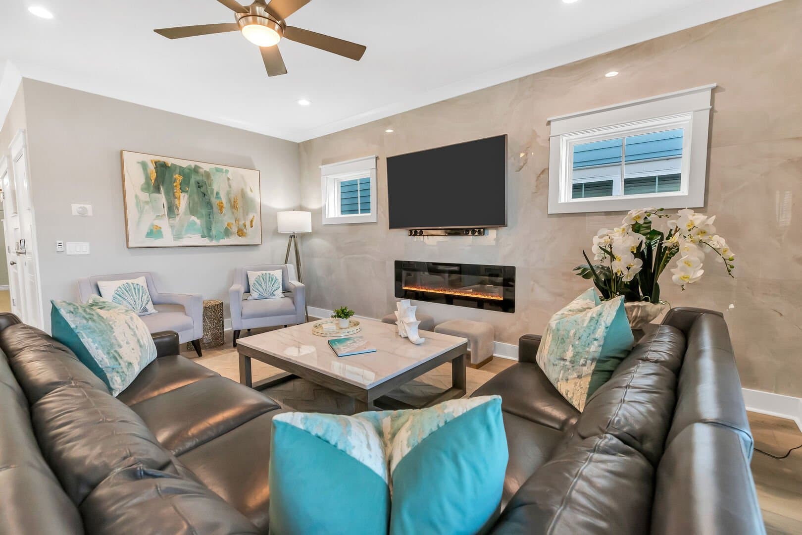 Sunshine Beach Home - Image 2