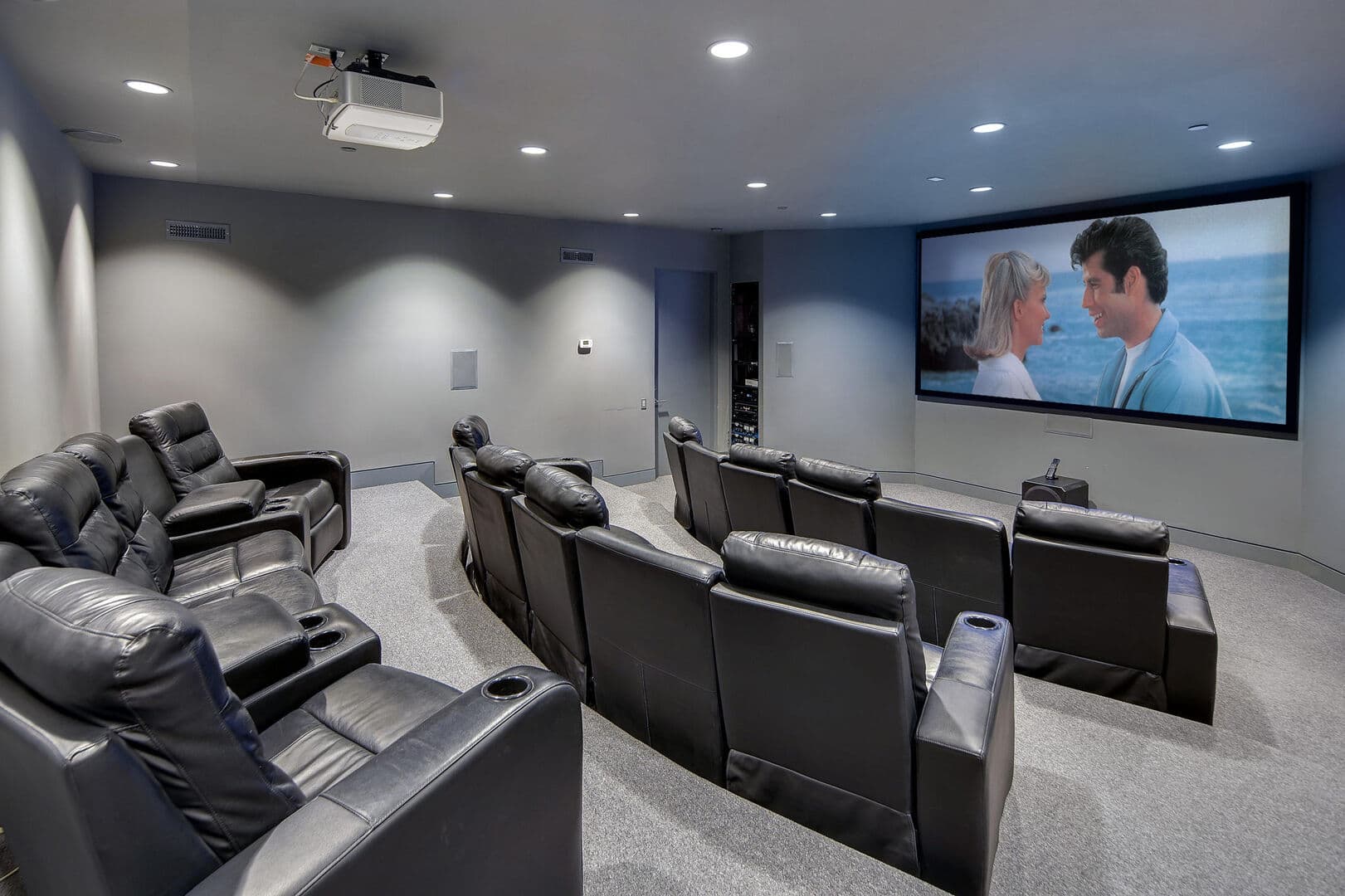 Winding Way Villa - Image 30