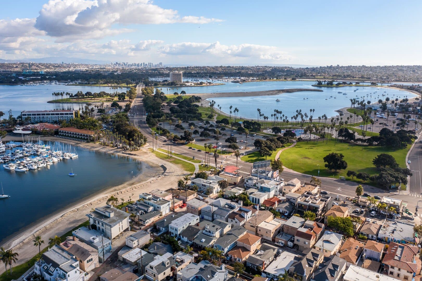 Bayside Home - Image 18