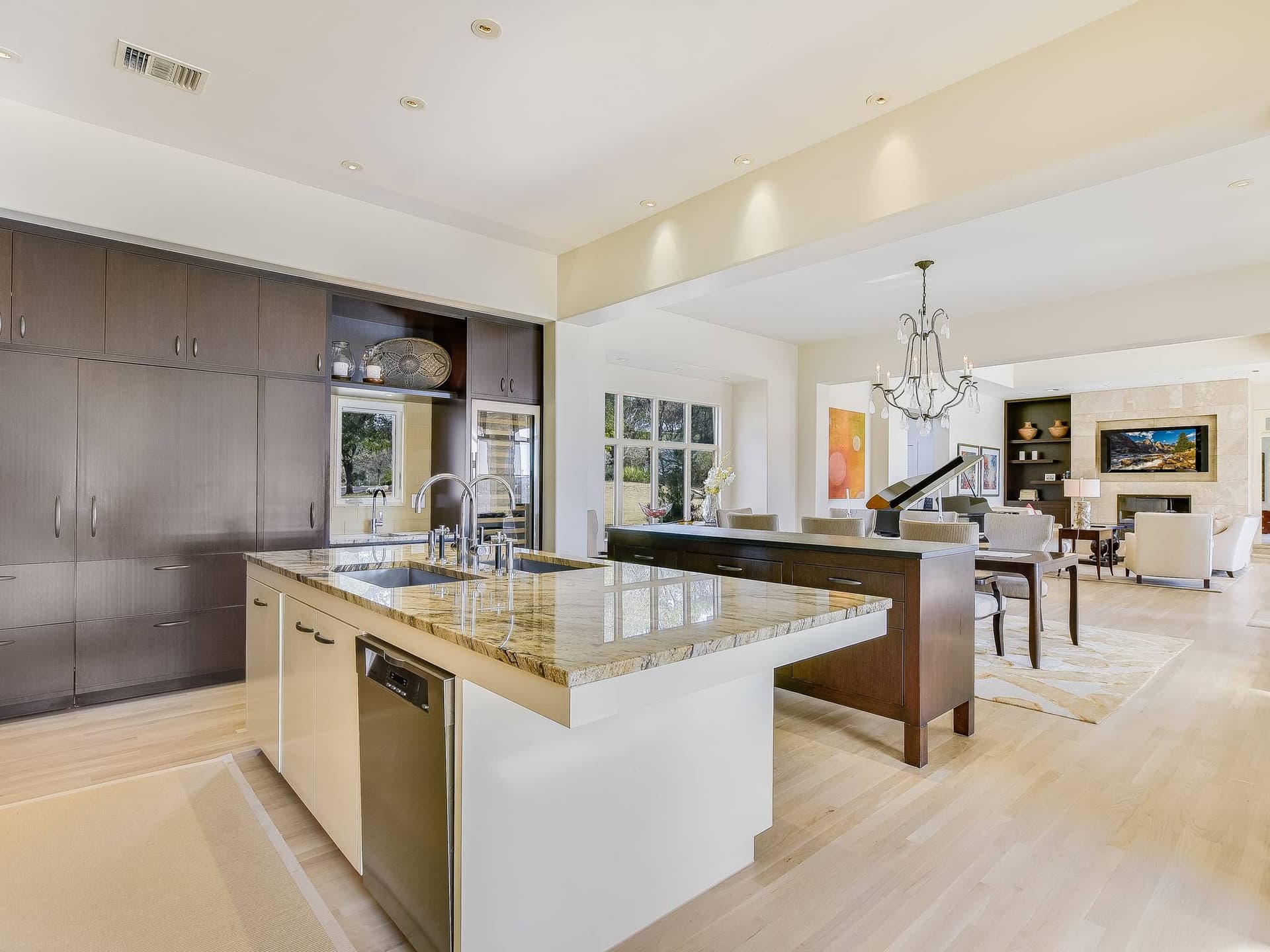 Lakeview on Lake Austin - Image 10