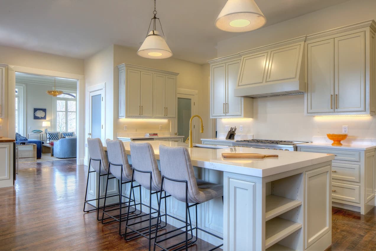 Cliffside Estate - Image 24