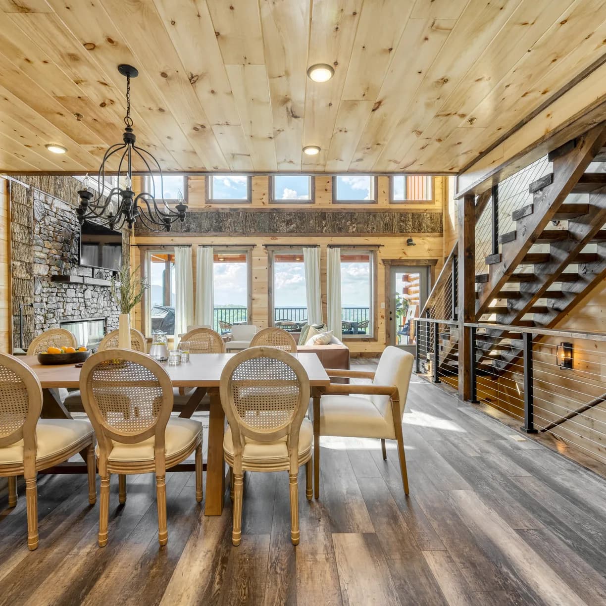 Duval Villa - Image 11