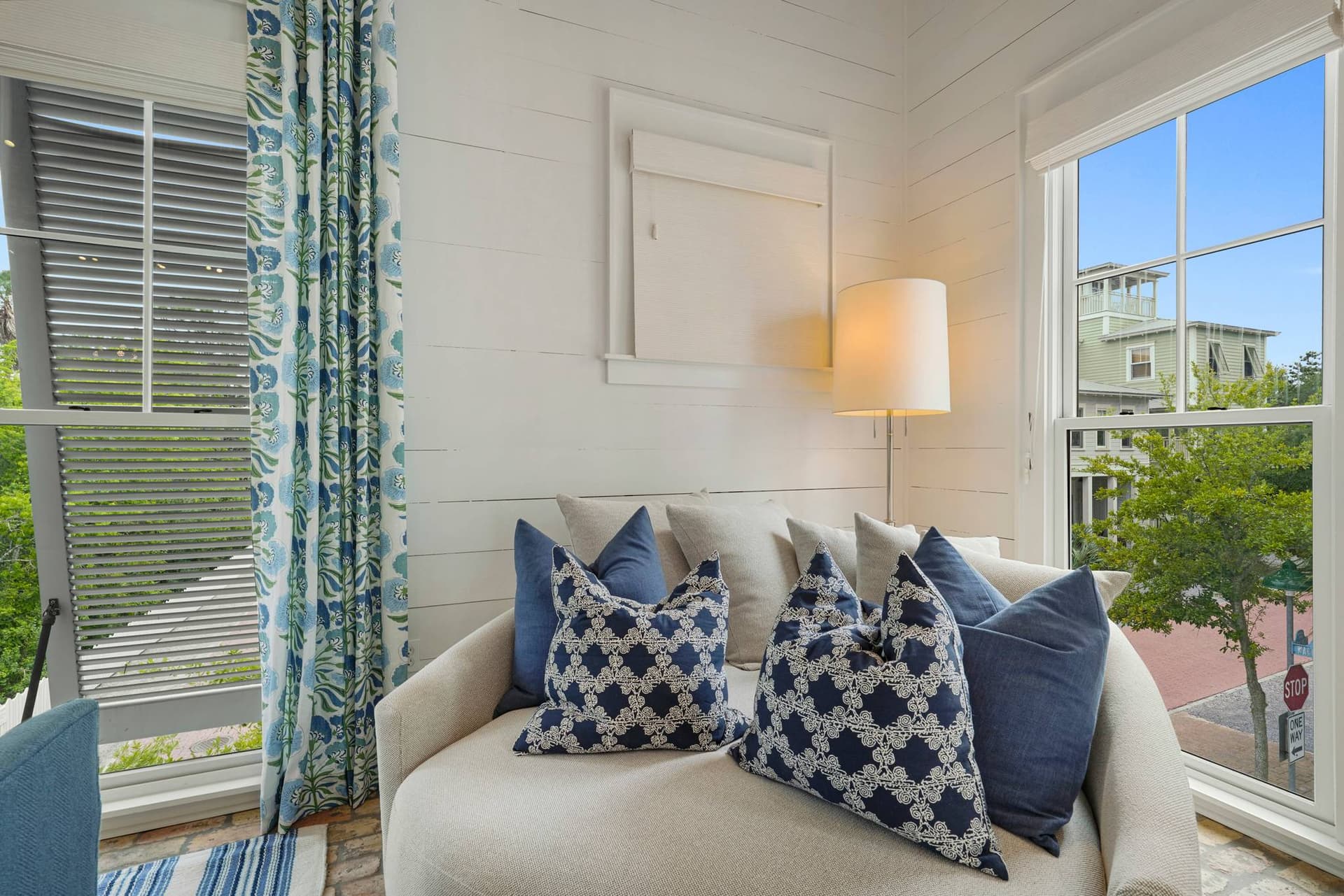 Splendor in the Sand - Image 5