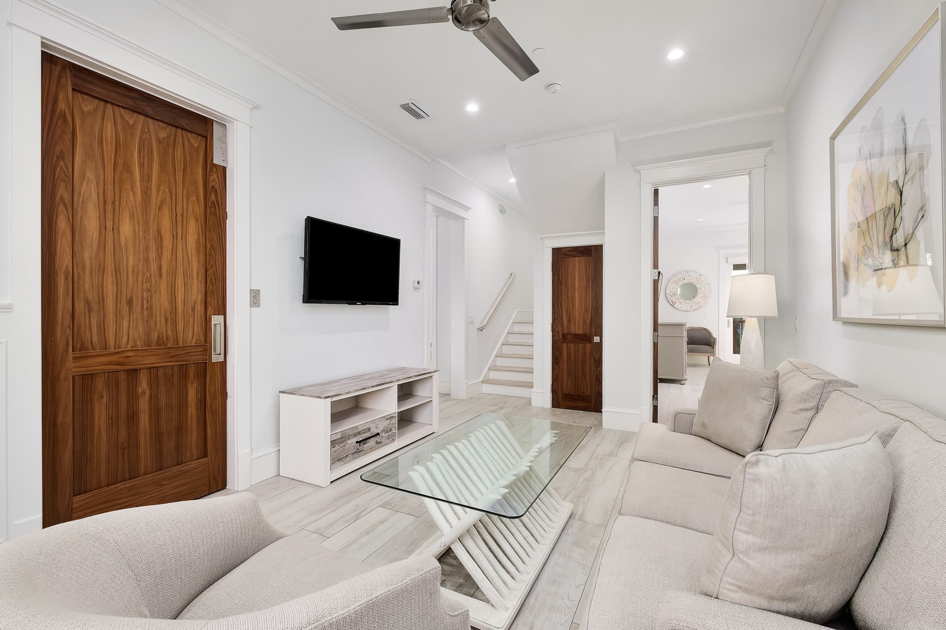 Oasis at Park Row Manor - Image 35