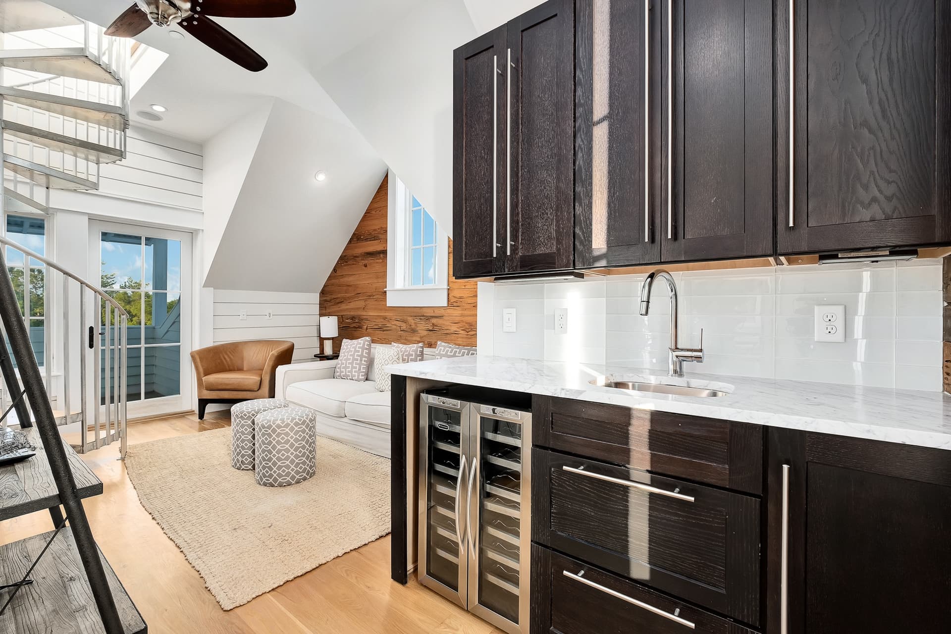 St. Ivory - Image 35