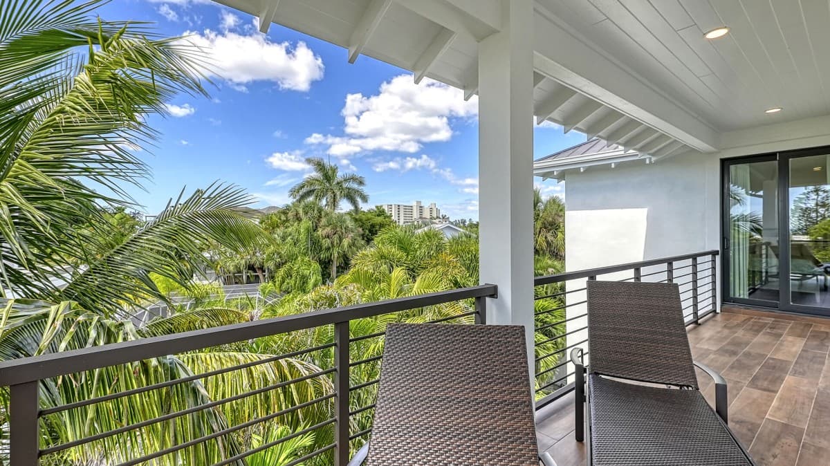 Tropical Oasis - Image 14