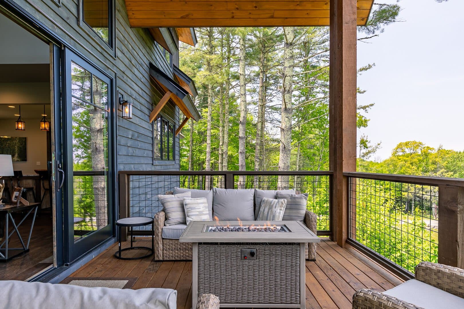 Just Bluffin' at Eagles Nest - Image 33