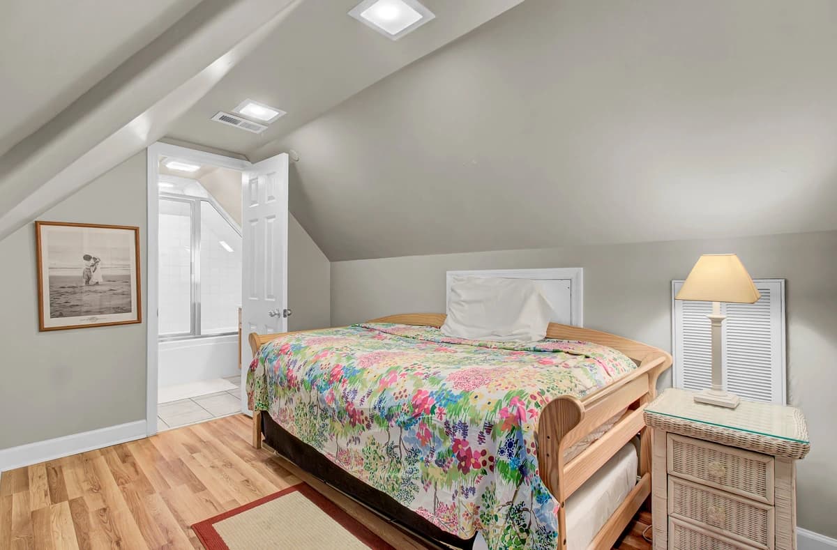 Ocean Outlook #502 - Image 27