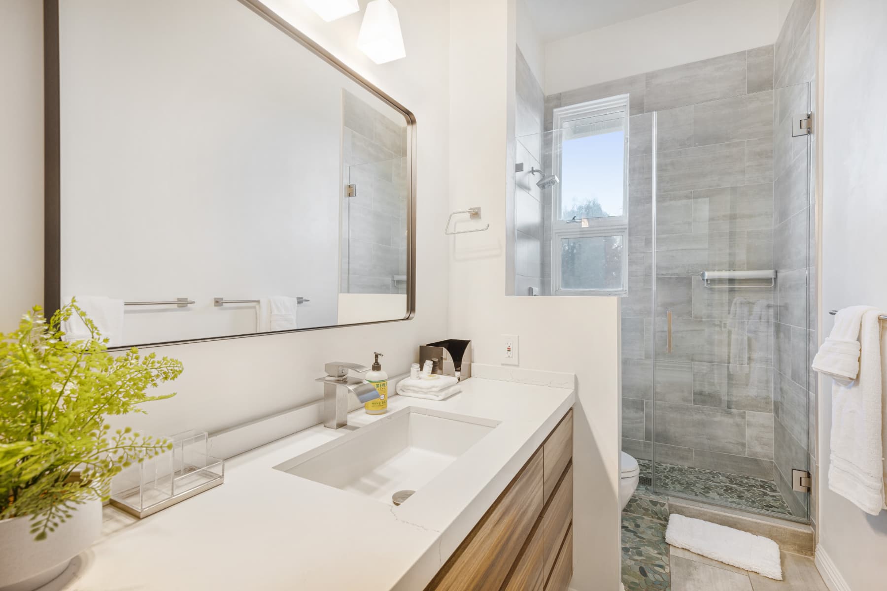 Anzio Estate - Image 42