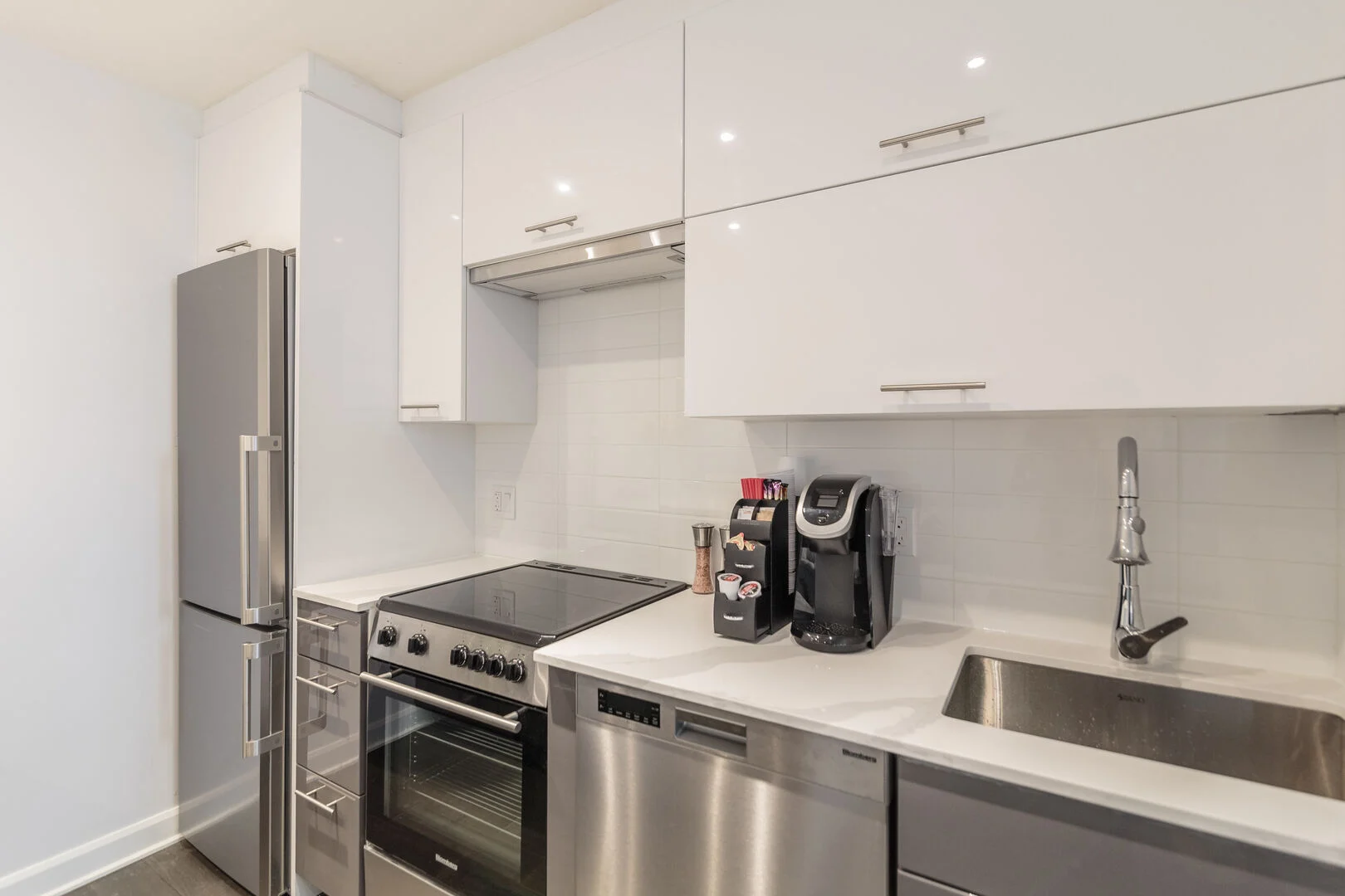 Bizard Home - Image 4