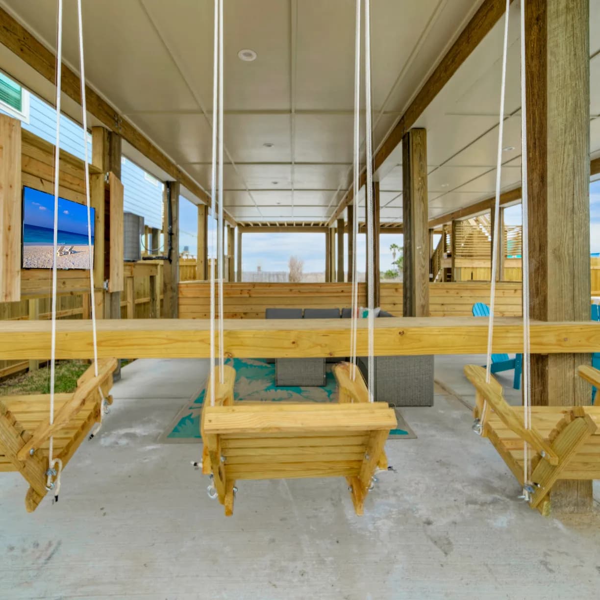 Flirty Flamingo - Image 2