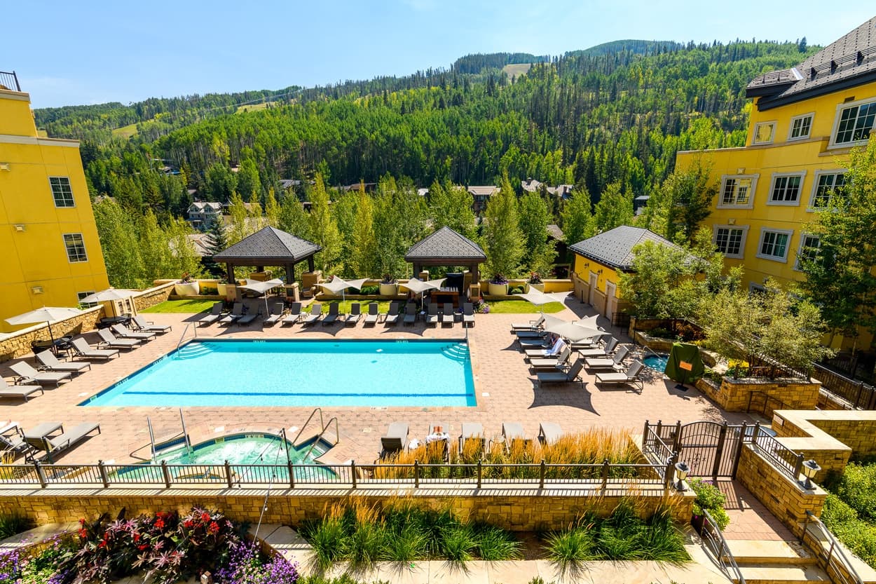 Eagle Bahn at The Ritz-Carlton - Image 2