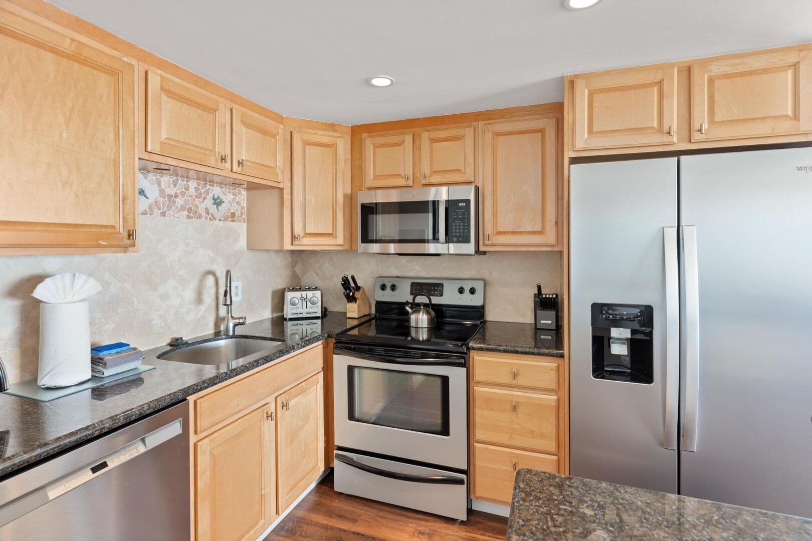 Maui Kai #301 - Image 9