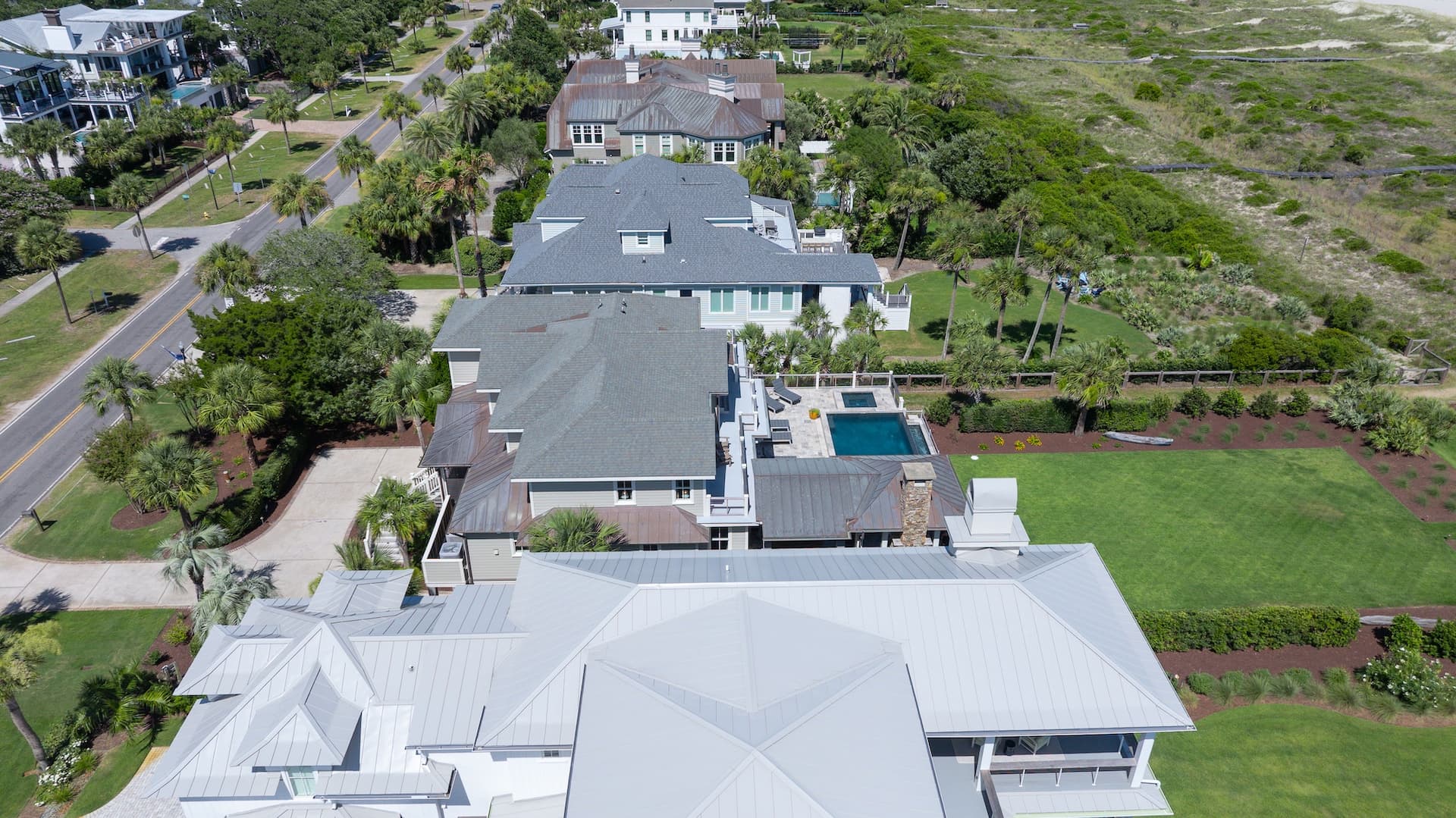 Beach Shelter - Image 101