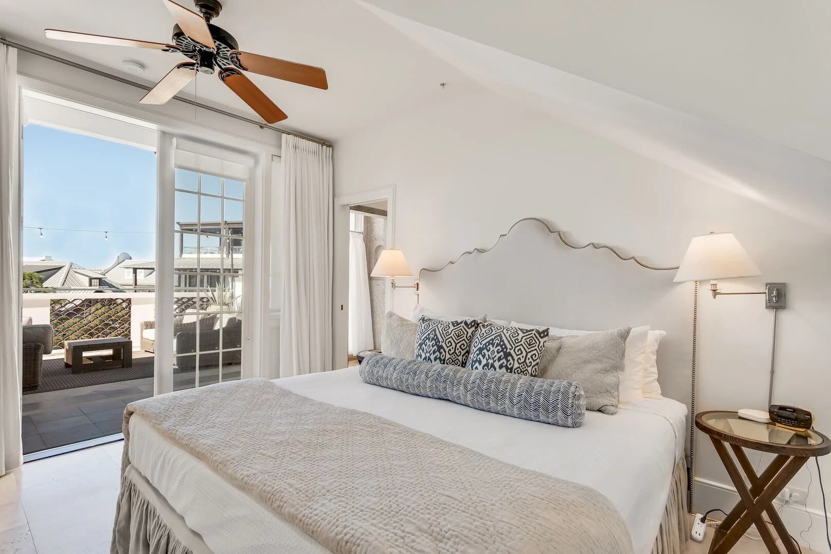 Main Street Penthouse - Image 7