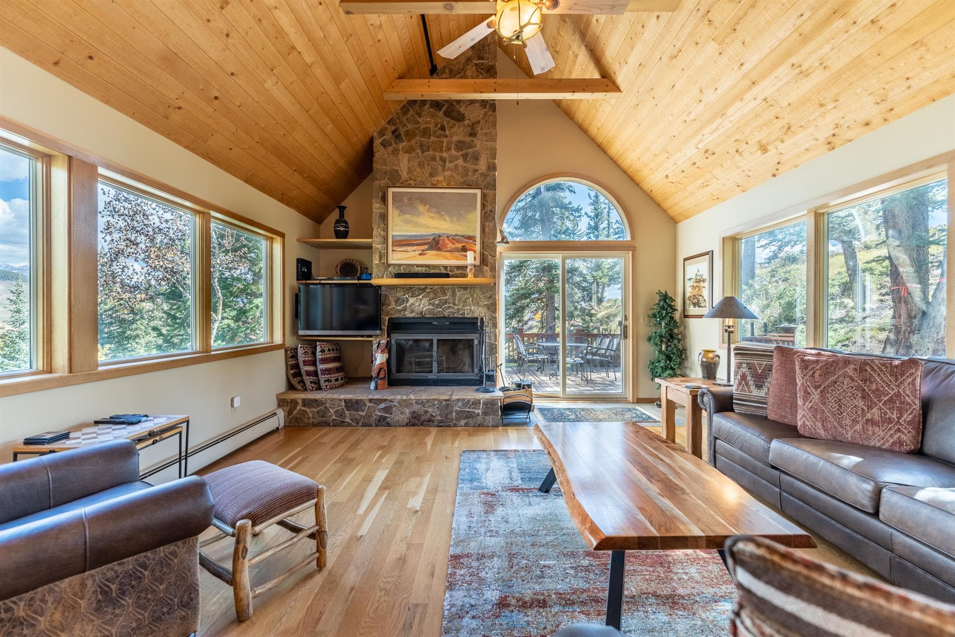 Fox Haven House - Image 2