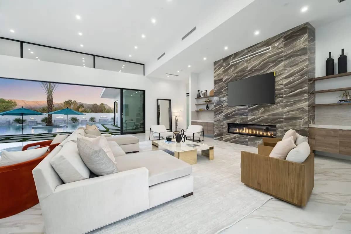 Bravo Villa #13 - Image 4