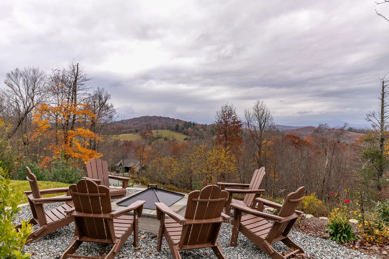 Antler Trail Lodge - Image 3